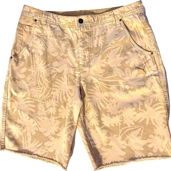 PUMA mens sport lifestyle graphic tan shorts size 32 - Picture 1 of 5